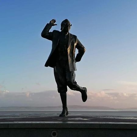 Mags Den Hotell Morecambe Exteriör bild